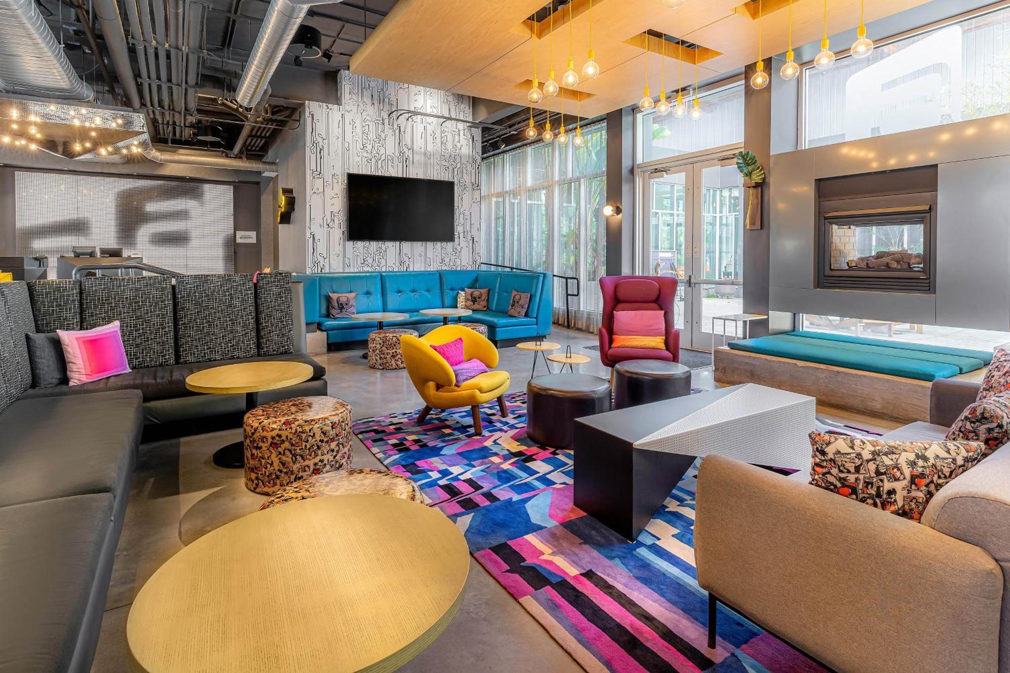 Aloft Jacksonville Tapestry Park Exterior photo